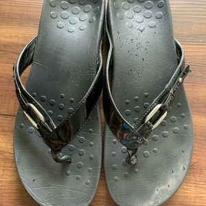 Black Vionic Sandals Size 9